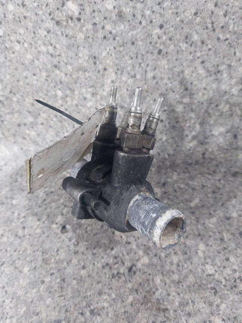 подогреватель охлаждающей жидкости Renault Laguna 2 поколение (2001 - 2005), 1.9 л., DCi, F9Q 750, дизель, 6МКПП, 7700115076 - фото №1