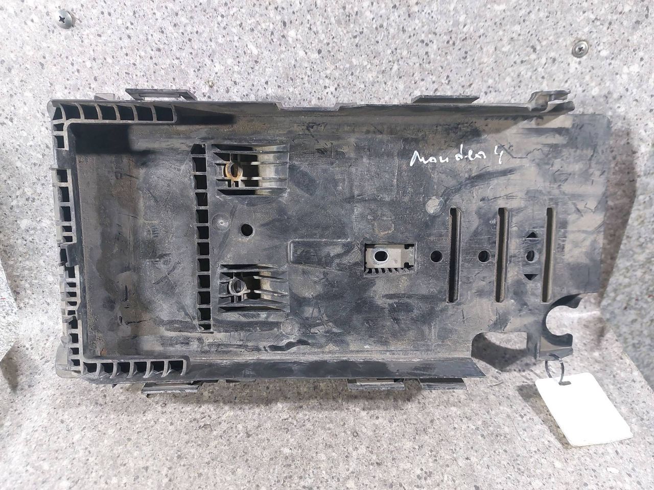 полка аккумулятора Ford Mondeo 4 поколение (2007 - 2010), 1.8 л., TDCi, 6G91-10723-AF - фото №1