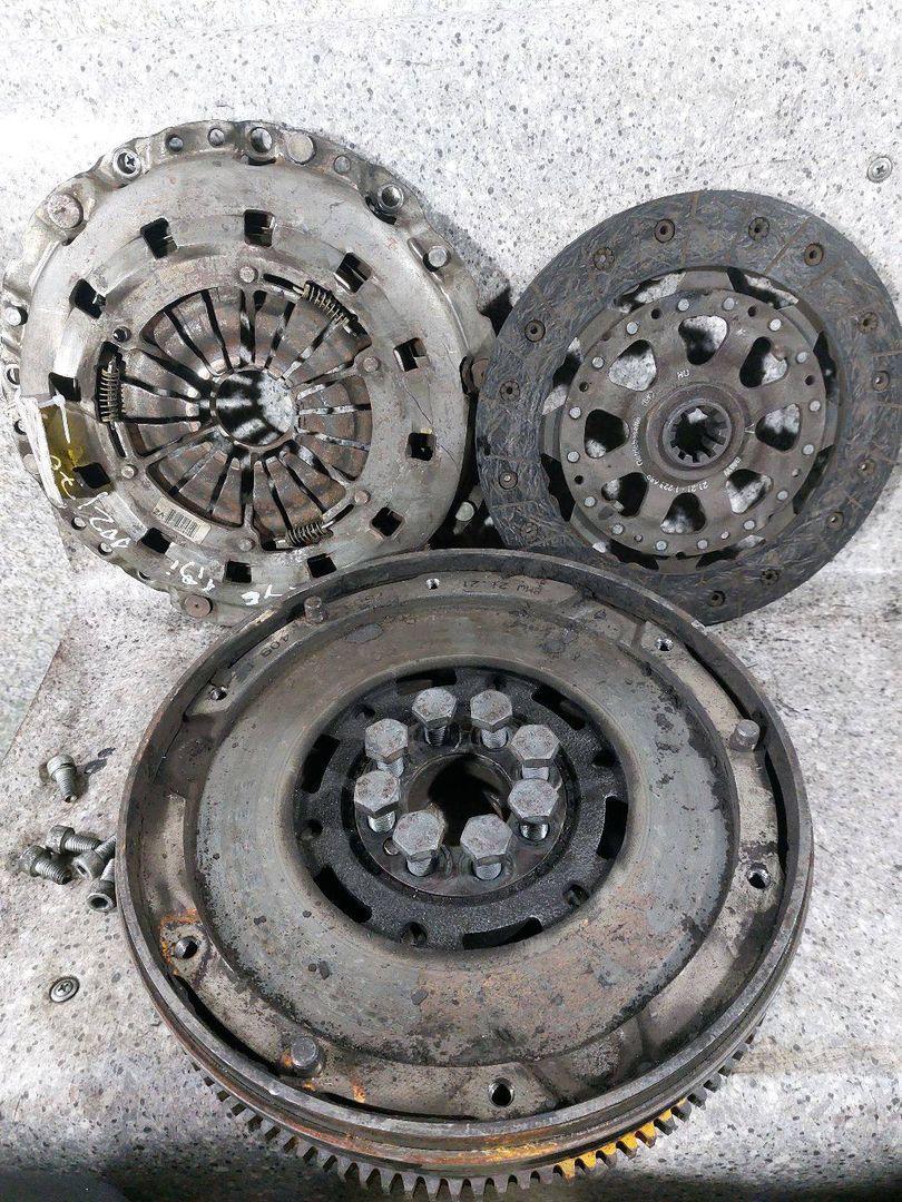 комплект сцепления BMW 3 серия E46 (1997 - 2003), 1.9 л., i, M43 B19 (194E1), бензин, МКПП, 21217508409 - фото №1