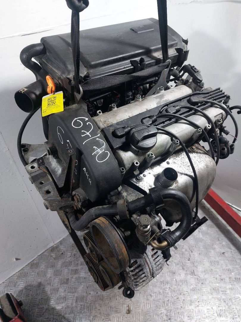 двигатель Volkswagen Golf 4 поколение (1997 - 2006), 1.4 л., i, AKQ, бензин, МКПП - фото №1