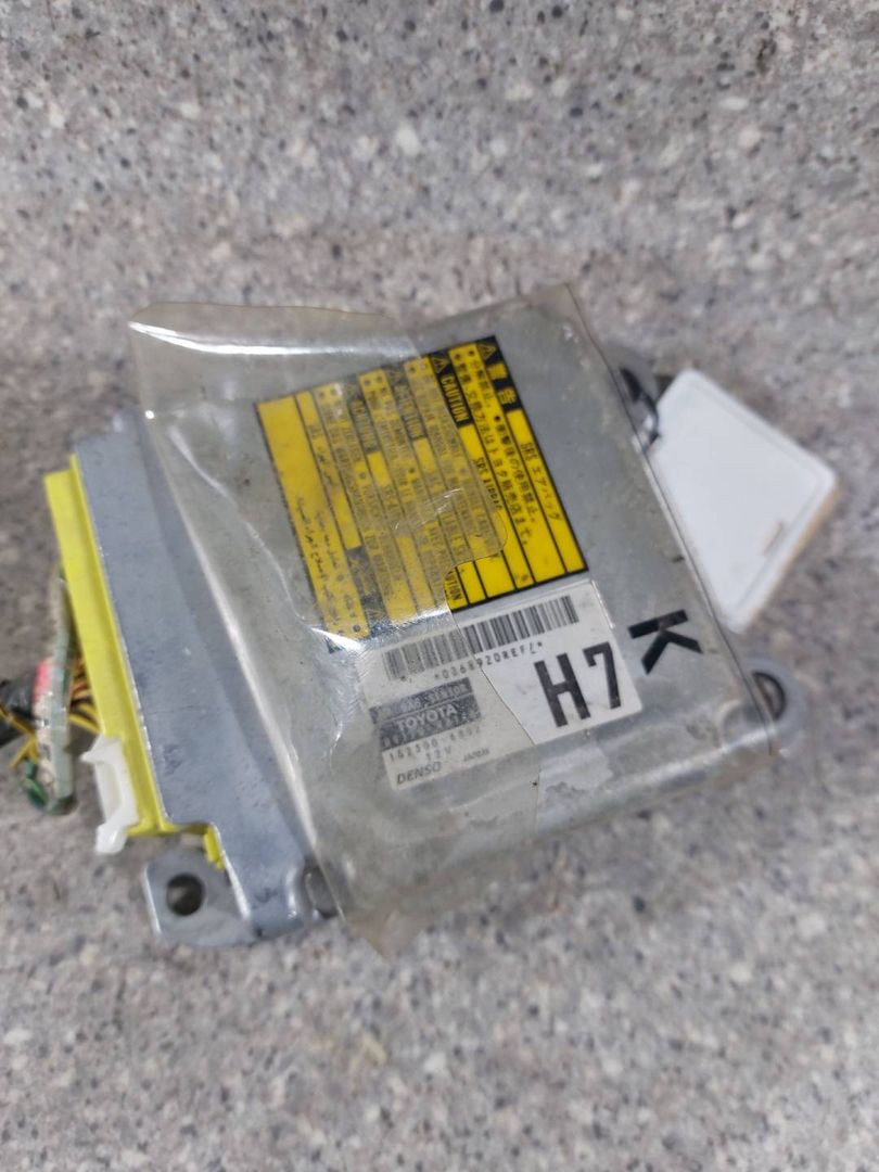 блок AirBag Toyota RAV4 2 поколение (XA20) (2000 - 2003), 89170-42140, 152300-6892 - фото №1