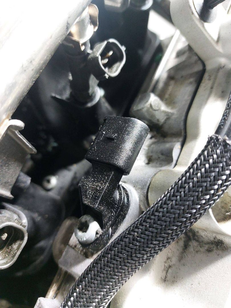 датчик распредвала Audi A6 4F/C6 (2004 - 2008), 2.4 л., i, BDW, бензин, вариатор, передний привод, 06E905163 - фото №1