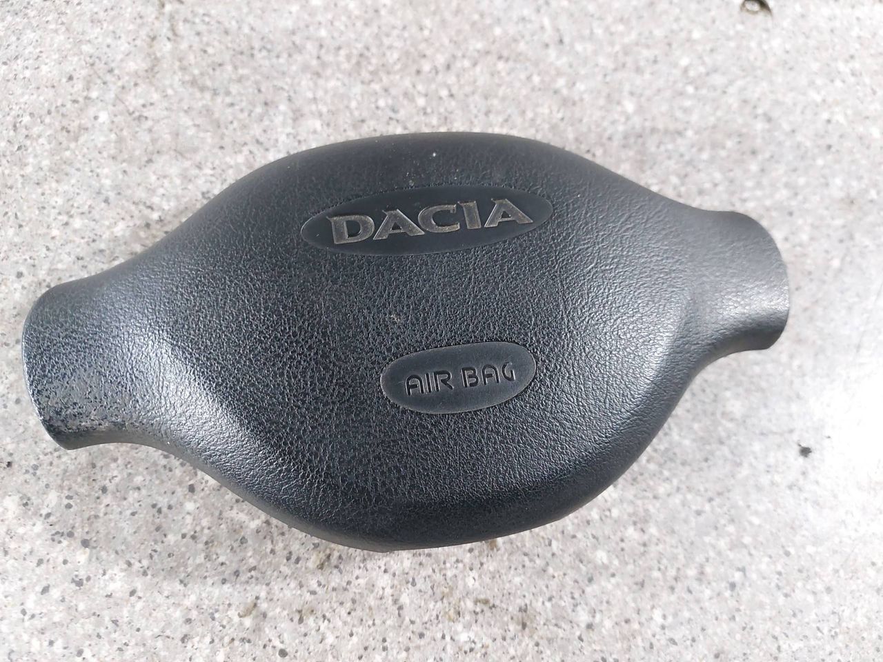 подушка безопасности водителя Dacia Logan 1 поколение (2004 - 2008), 6014332 - фото №1