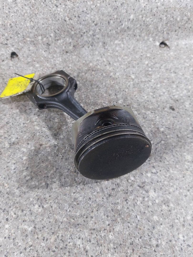 поршень Opel Astra G (1998 - 2009), 1.6 л., i, Z 16 SE, бензин, 13101850 - фото №1