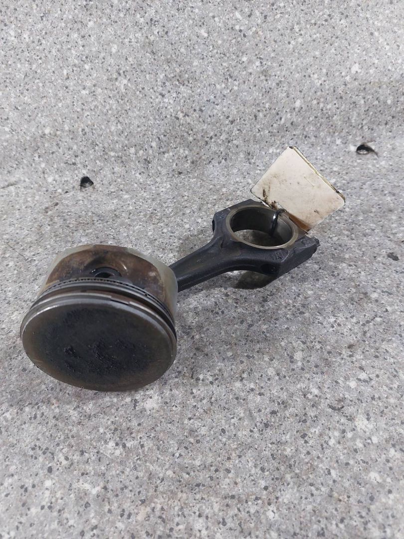 поршень Opel Astra G (1998 - 2009), 1.6 л., i, Z 16 SE, бензин, 13101850 - фото №1