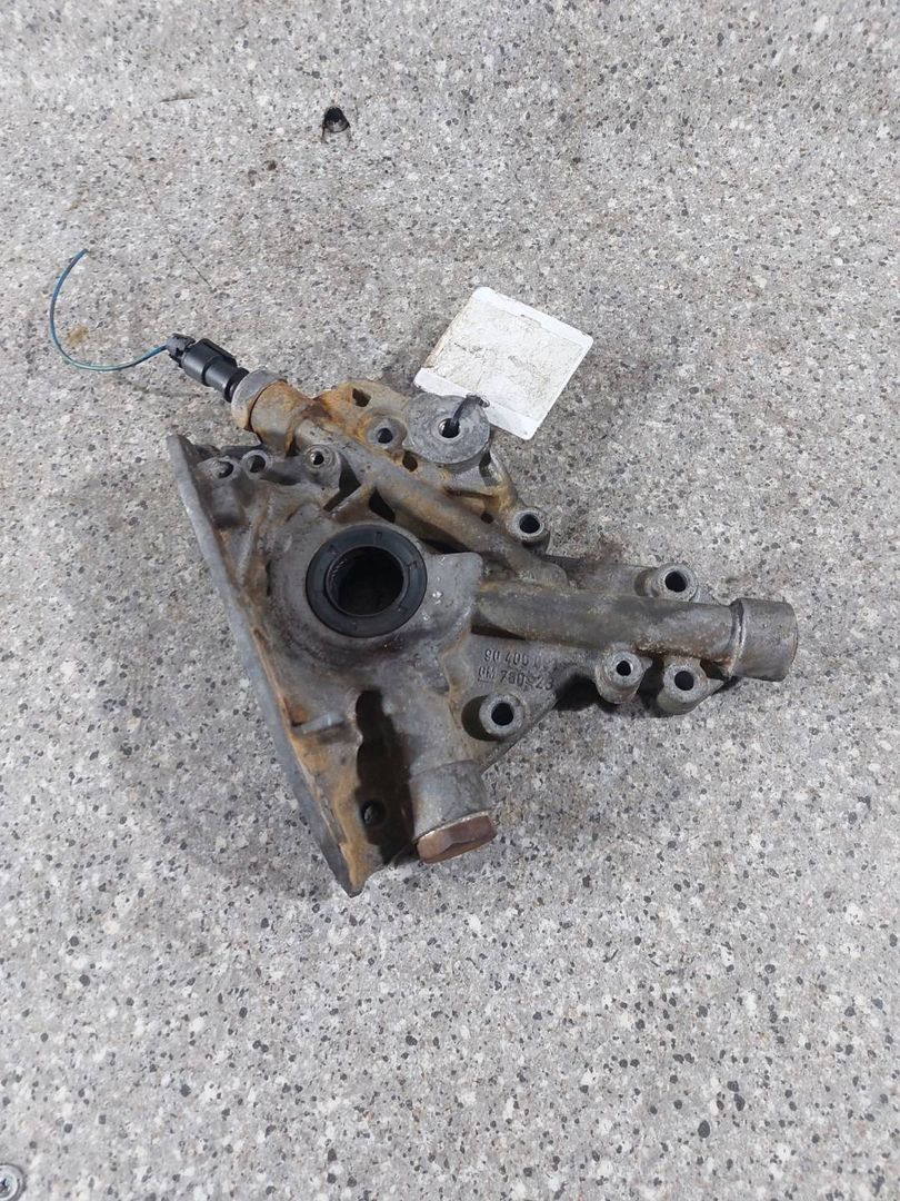 насос масляный Opel Astra G (1998 - 2009), 1.6 л., i, Z 16 SE, бензин, 90400091 - фото №1