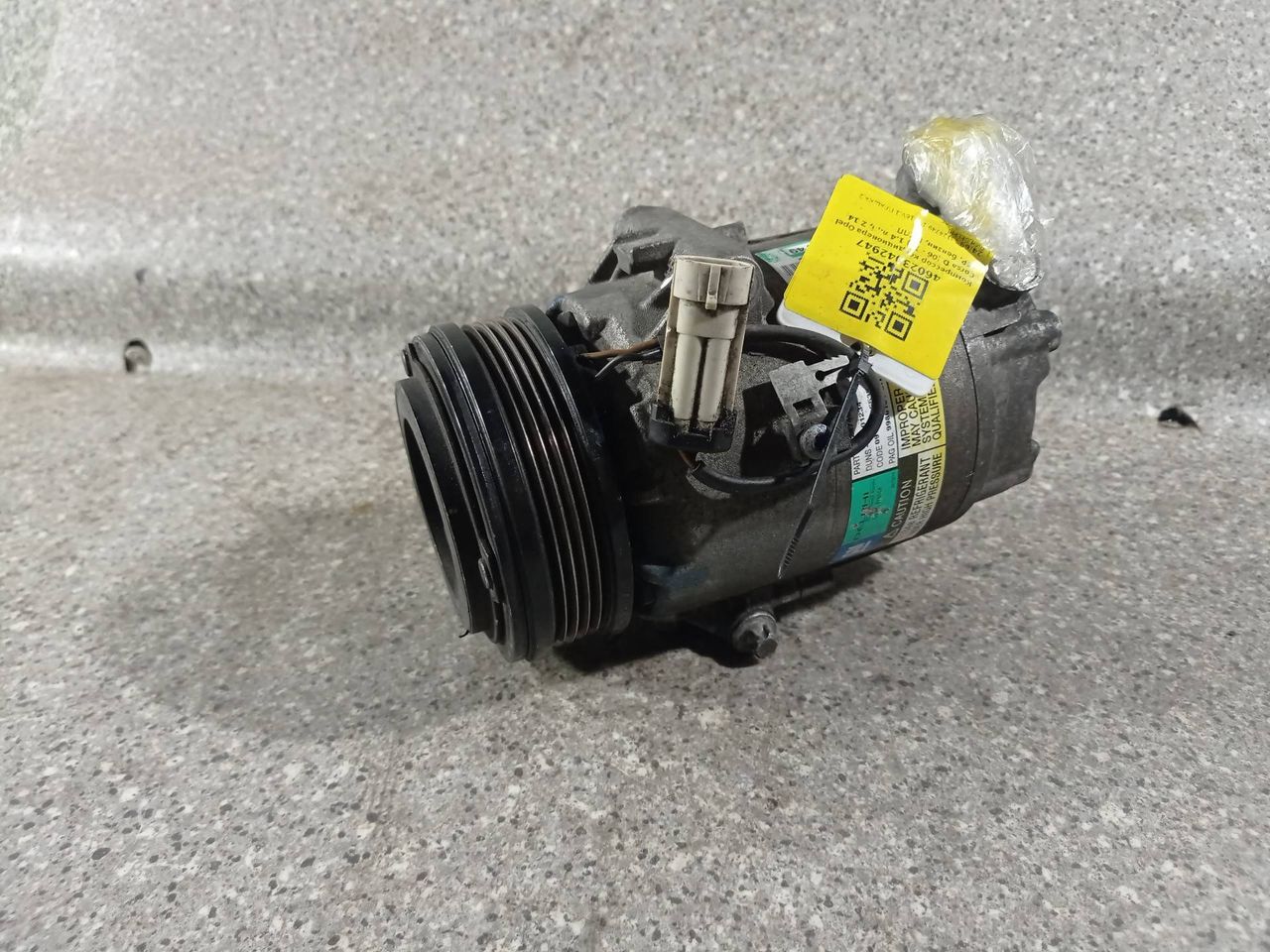 компрессор кондиционера Opel Corsa D (2006 - 2010), 1.4 л., i, Z 14 XEP, бензин, МКПП, 13124749 - фото №1
