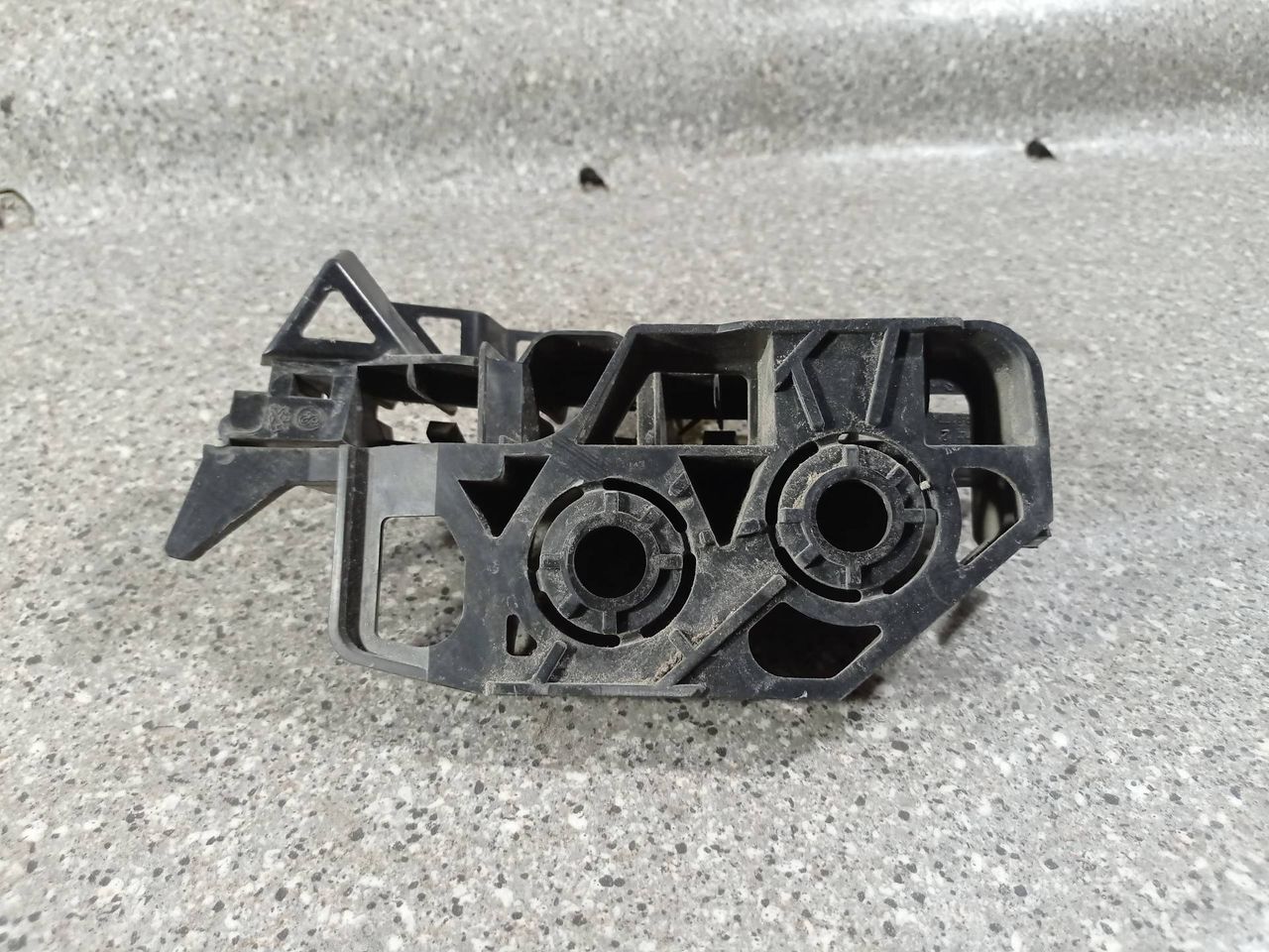 Крепление бампера переднего Peugeot 308 T7 (2007 - 2011), 9680406380, 9680406480 - фото №1