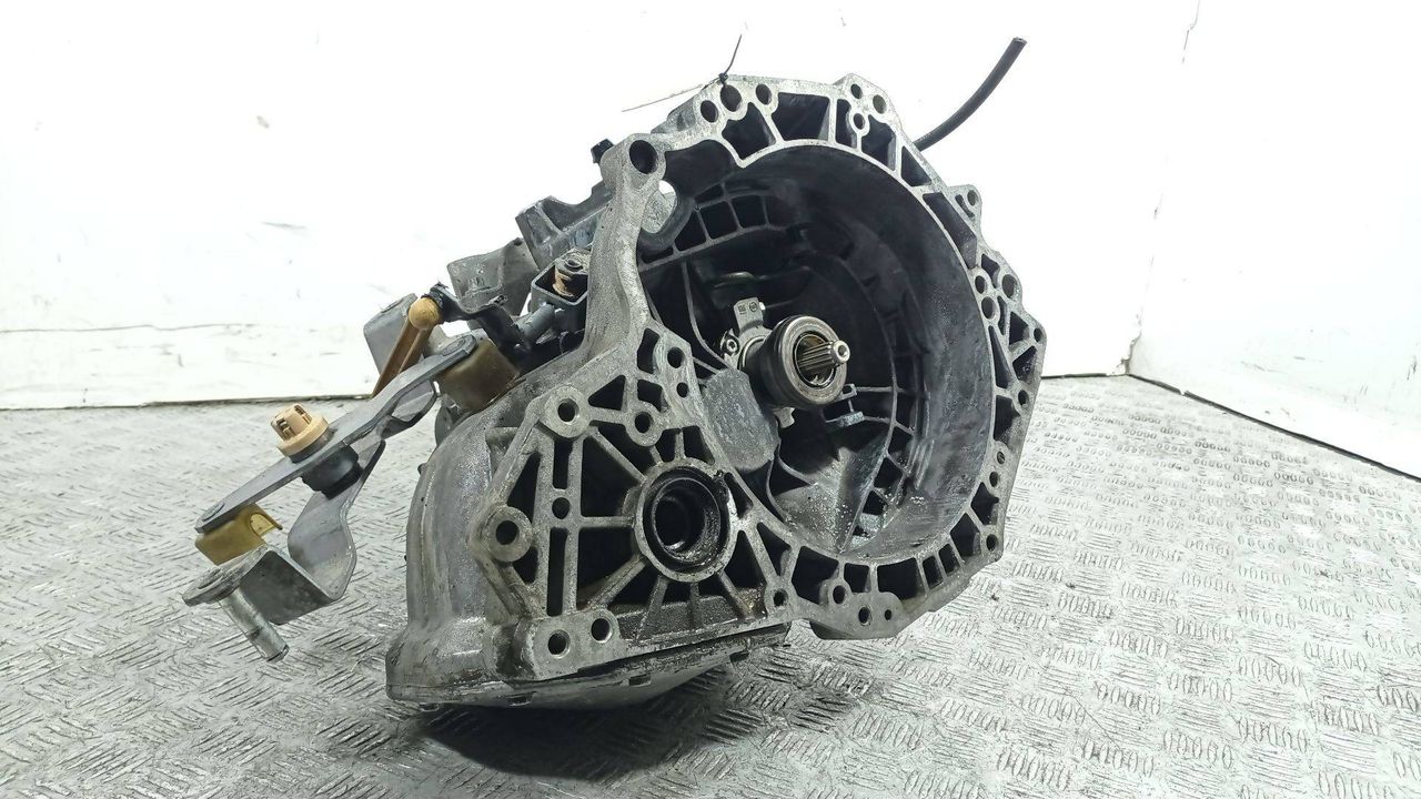 КПП механическая (МКПП) Opel Corsa D (2006 - 2010), 1.3 л., CDTi, Z 13 DTJ, дизель, 5МКПП, A0823227959 - фото №1