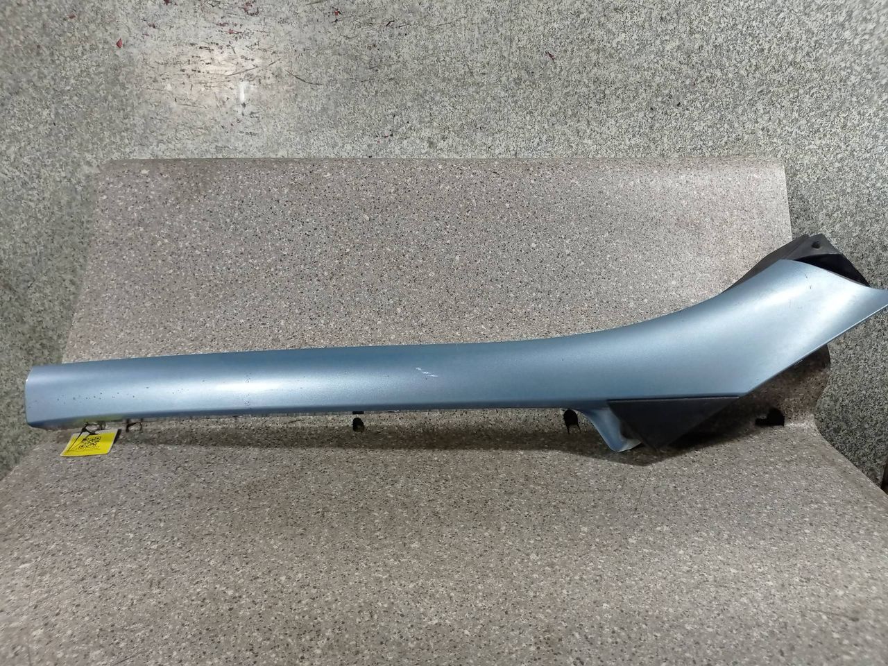 молдинг лобового стекла Renault Scenic 3 поколение (2009 - 2012), 768340002R - фото №1
