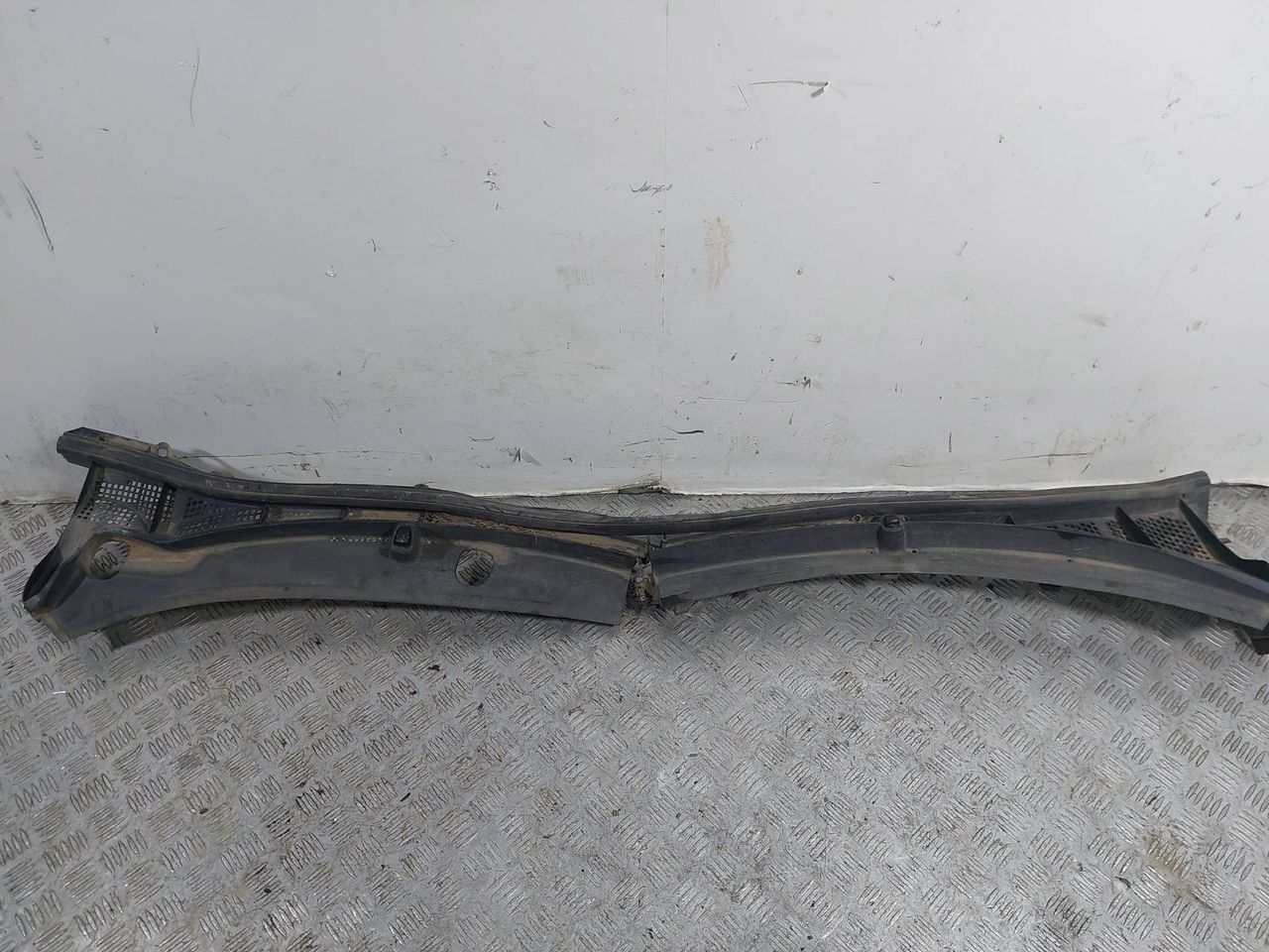 дождевик Mazda 3 BL (2008 - 2011), хетчбэк 5 дв., BBM4507S1, BBM4507R1 - фото №1
