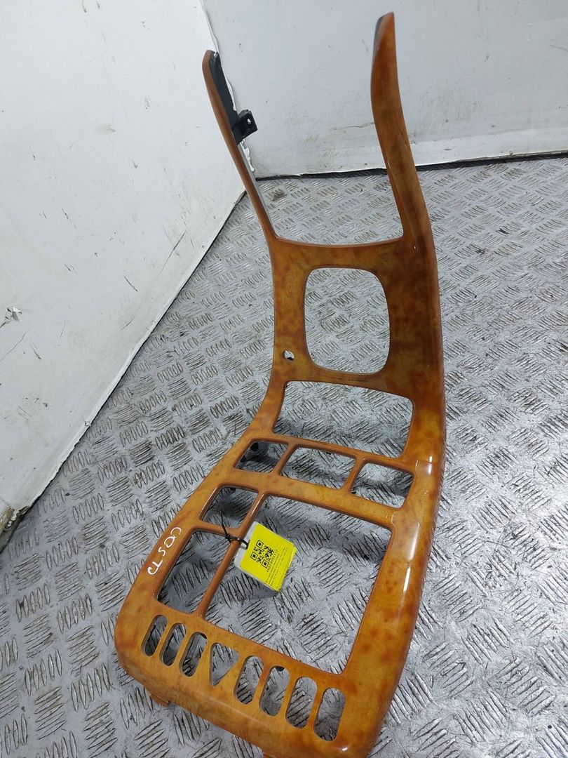 Декоративная накладка центральной консоли Mercedes-Benz CL-Класс C215 (1999 - 2002), 5.0 л. - фото №1