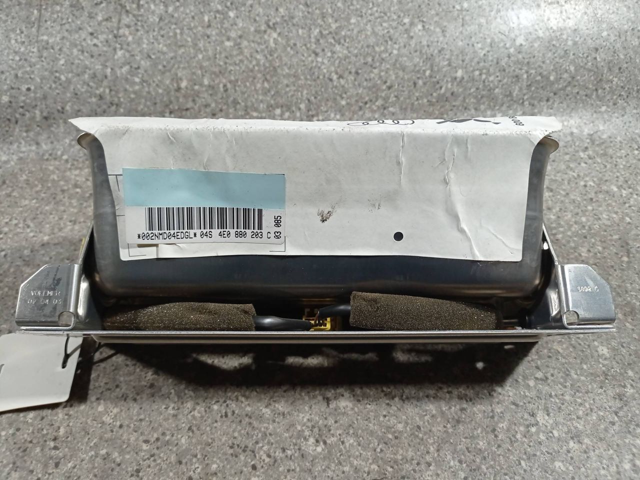 подушка безопасности пассажира Audi A8 D3/4E (2002 - 2005), 3.7 л., i, АКПП, полный привод, 4E0880203C - фото №1