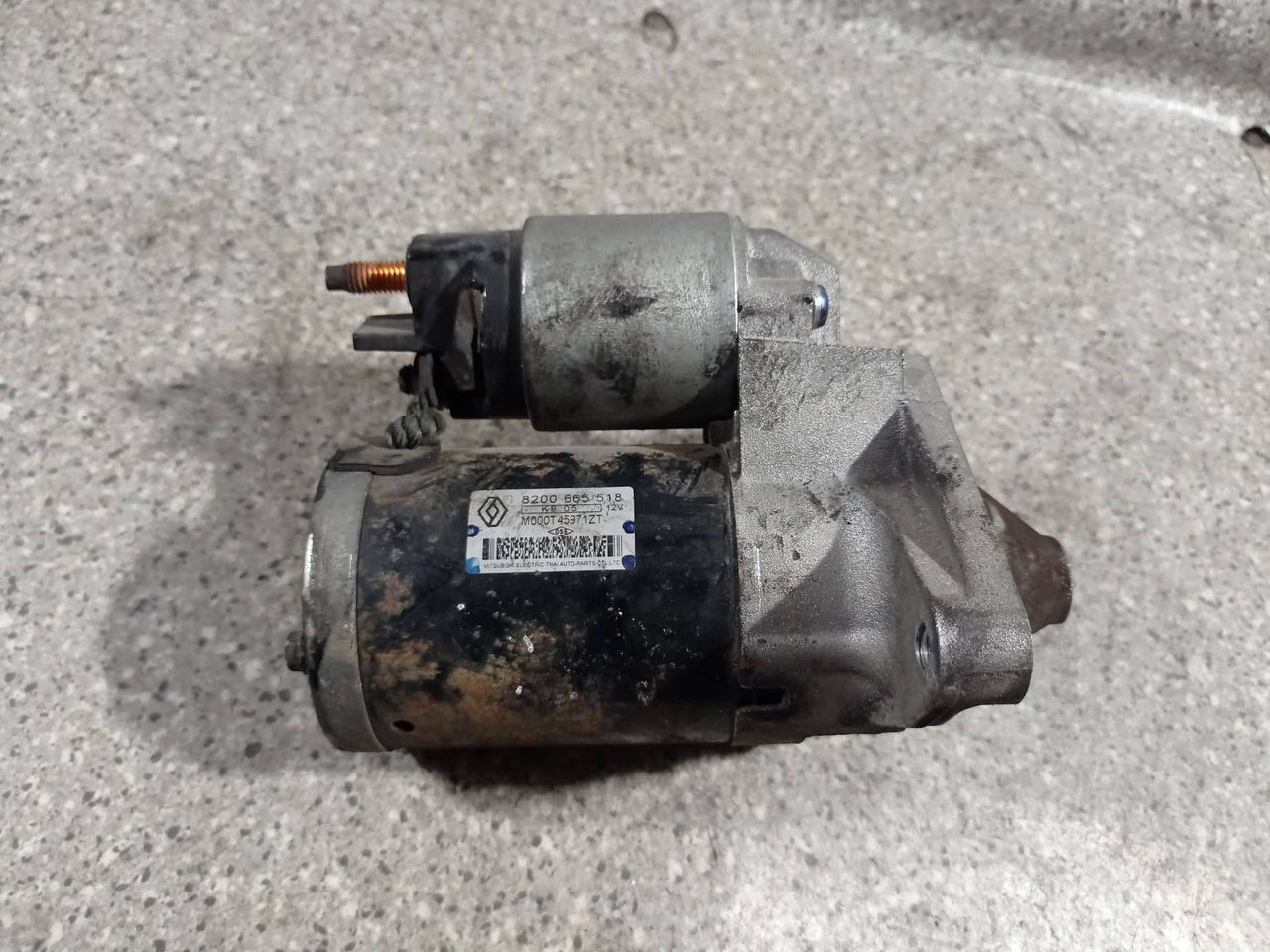 стартер Renault Scenic 3 поколение (2009 - 2012), 1.6 л., i, K4M 858, бензин, 6МКПП, M000T45971ZT, 8200665518 - фото №1