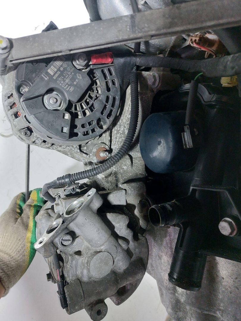 кронштейн генератора Renault Scenic 3 поколение (2009 - 2012), 1.6 л., i, K4M 858, бензин, 6МКПП, 8200669494 - фото №1