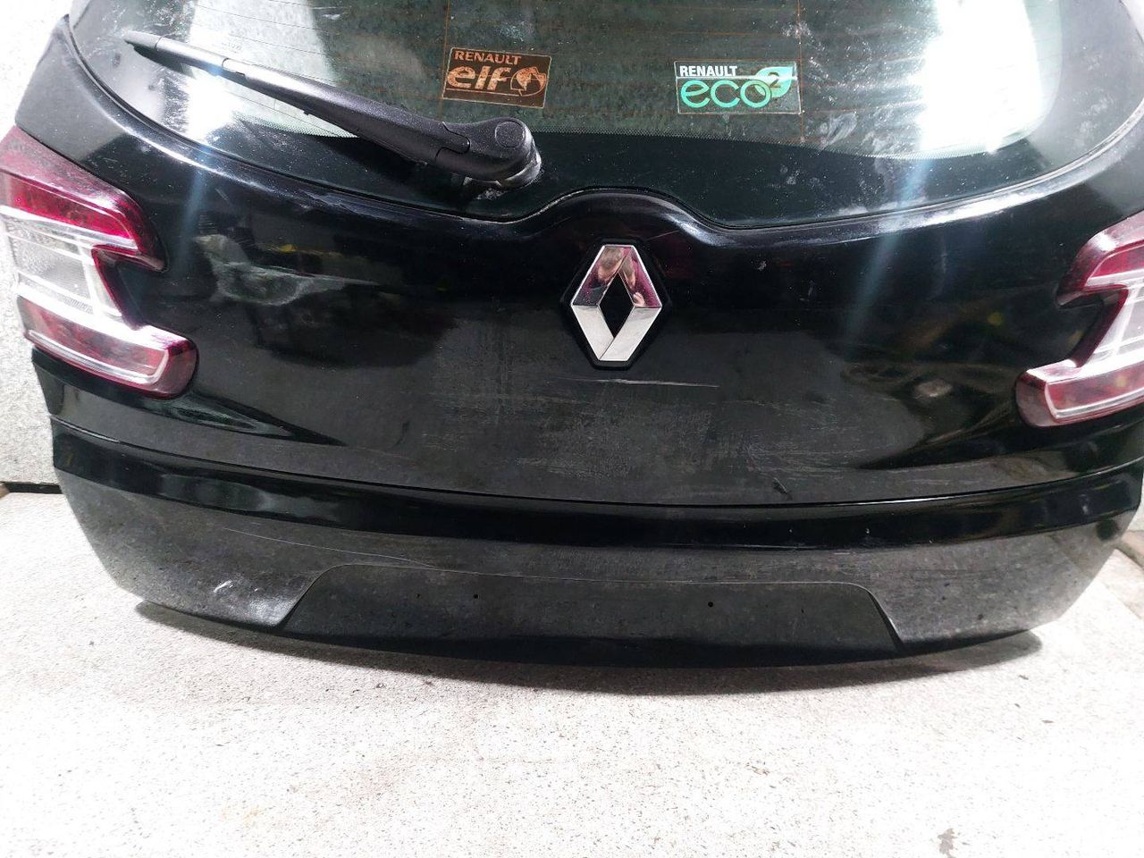 моторчик заднего стеклоочистителя (дворника) Renault Megane 3 поколение (2008 - 2014), универсал - фото №1