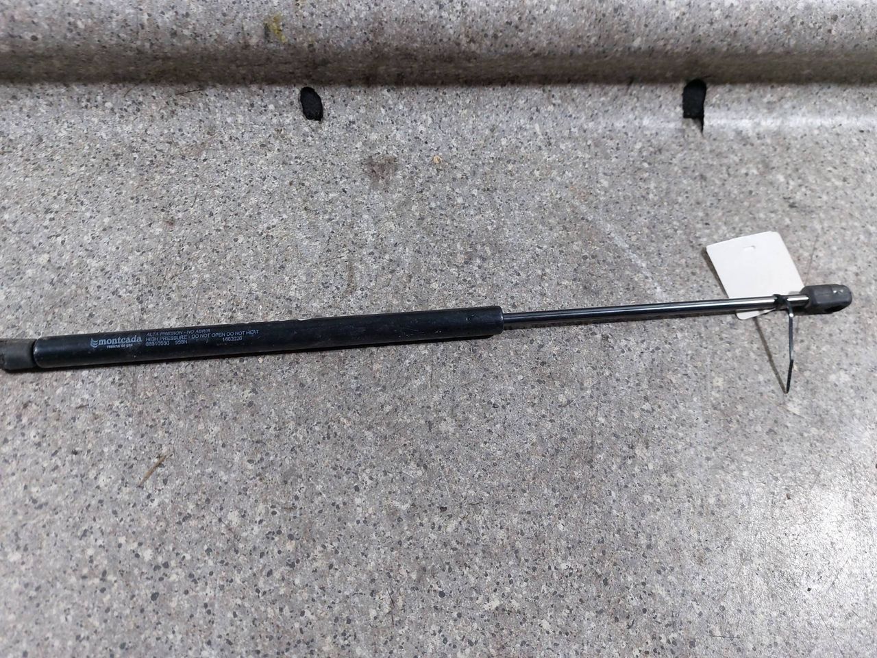 амортизатор крышки багажника (3-5 двери) Renault Scenic 2 поколение (2003 - 2006), 08510550 - фото №1