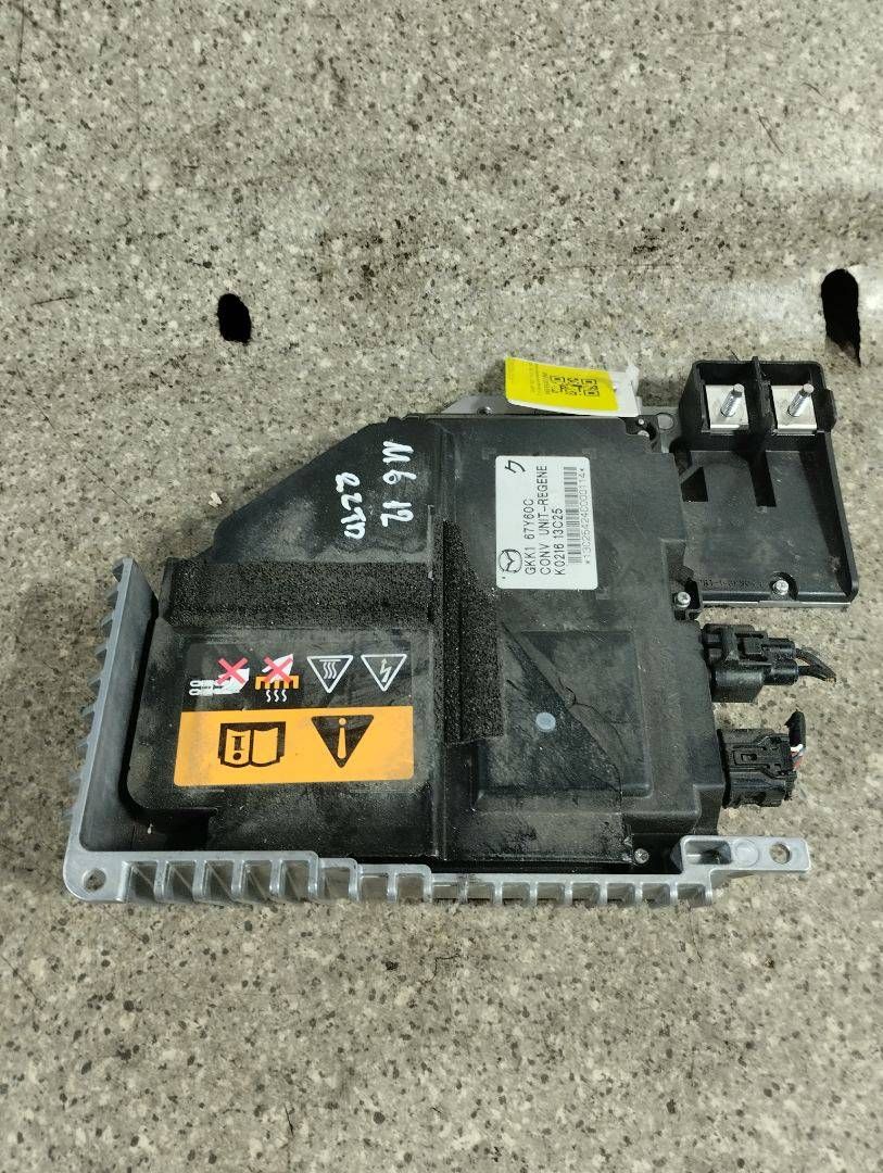 блок управления (другие) Mazda 6 GJ (2012 - 2015), 2.2 л., cTDi, АКПП, седан, передний привод, GKK167Y60C, K021613C25 - фото №1
