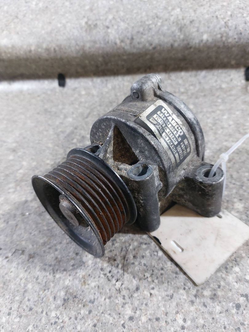 насос вакуумный Ford Transit 6 поколение (2000 - 2006), 2.4 л., TDCi, дизель, задний привод, YC1Q2A451AH, 9140040050N - фото №1