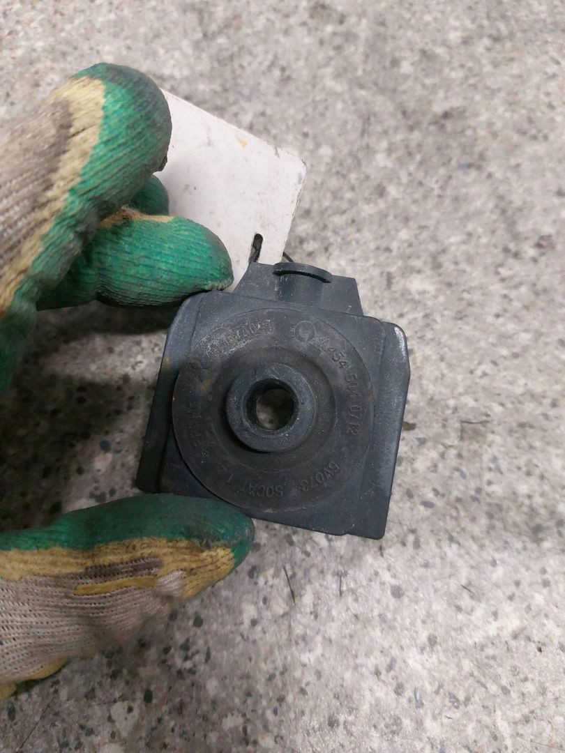 кронштейн радиатора Mitsubishi Colt 6 поколение (Z20/Z30) (2002 - 2012), MN105686, A4545040014 - фото №1