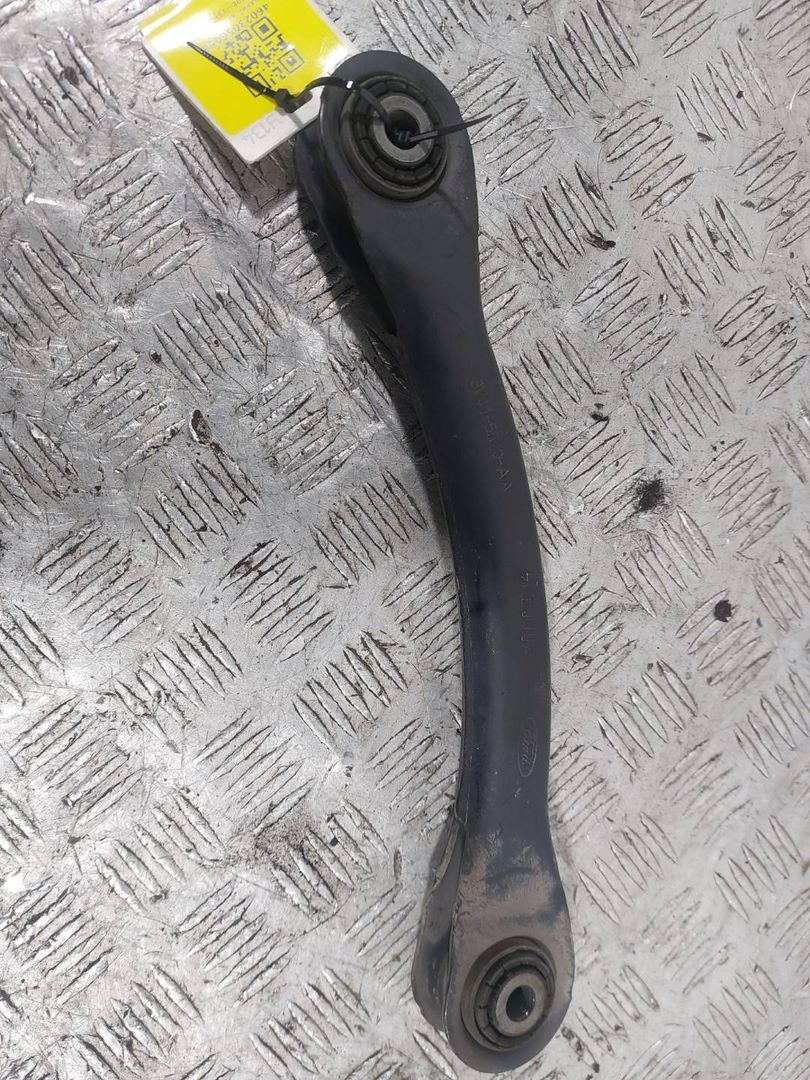 рычаг задний левый Ford Kuga 1 поколение (2008 - 2013), 2.0 л., TDCi, МКПП, полный привод, 8V41-5500-AA - фото №1
