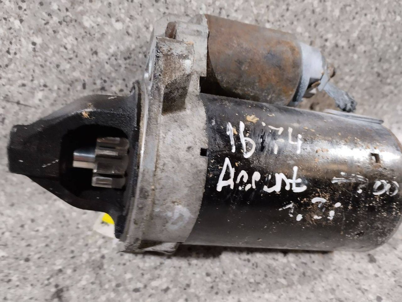 стартер Hyundai Accent 2 поколение (LC) (1999 - 2012), 1.3 л., i, G4EA, бензин, 5МКПП, 36100-22800, TM000A27301 - фото №1
