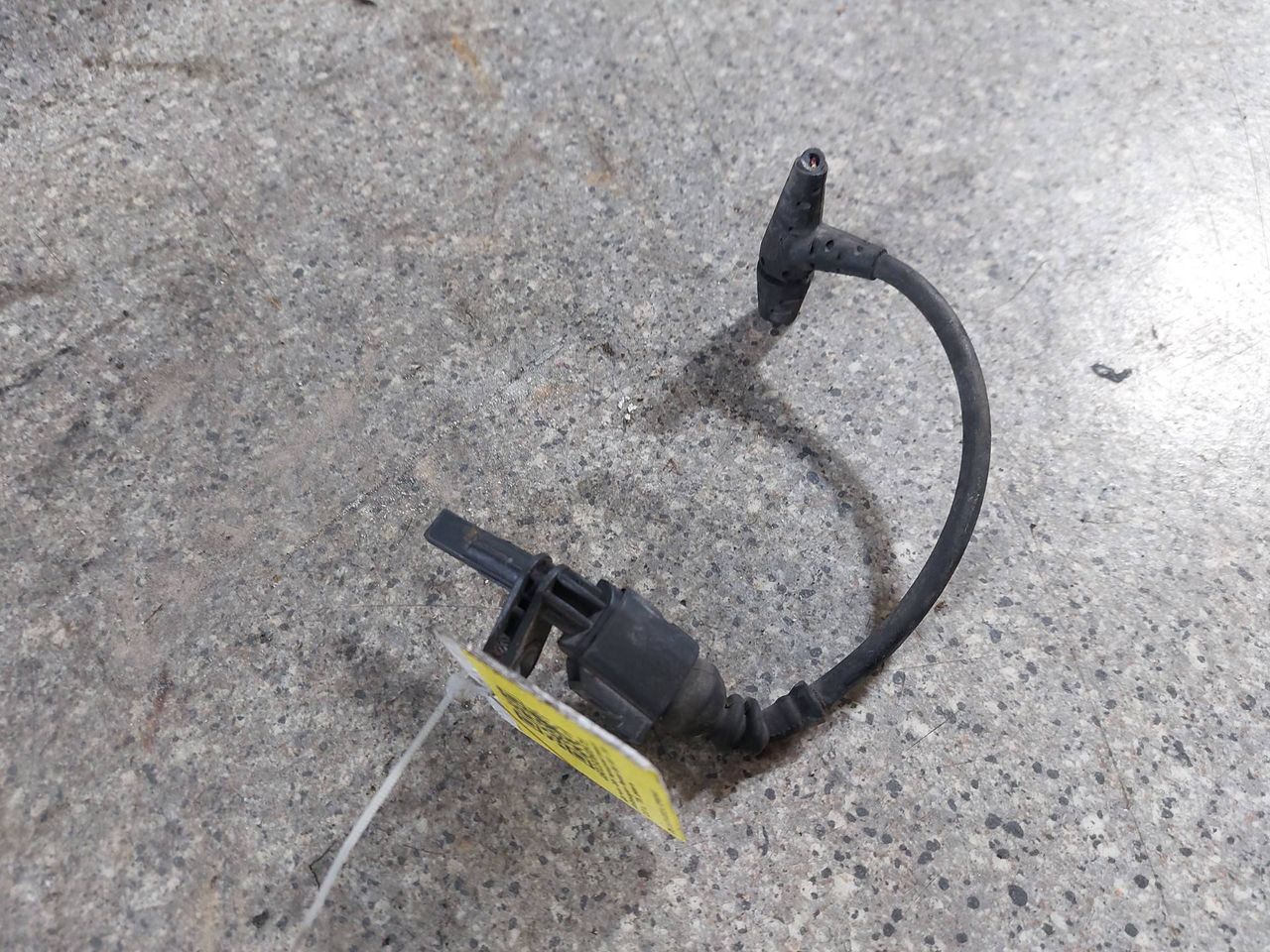 датчик ABS Volkswagen Passat B6 (2005 - 2010), 2.0 л., TDi, дизель, 10.0711-5271.3 - фото №1