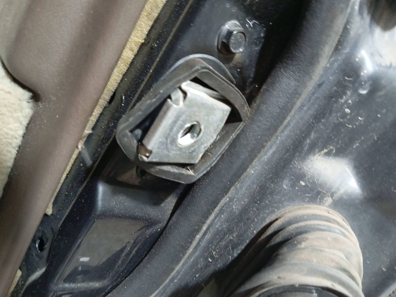 ограничитель открывания двери Mercedes-Benz CL-Класс C140 (1992 - 1996), 4.2 л., АКПП, купе - фото №1