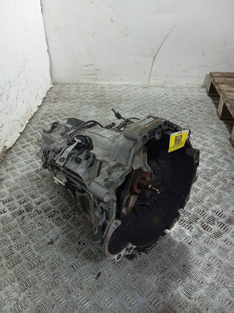 КПП механическая (МКПП) Volkswagen Passat B5 (1996 - 2001), 1.9 л., TDi, AFN, дизель, 5МКПП, передний привод, DHF - фото №1
