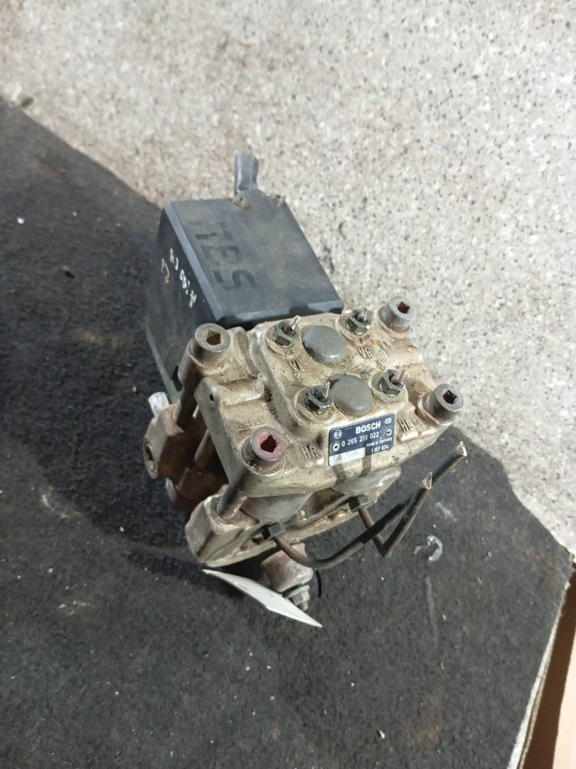 блок ABS BMW 5 серия E34 (1987 - 1996), i, бензин, 0265201022, 1157874 - фото №1
