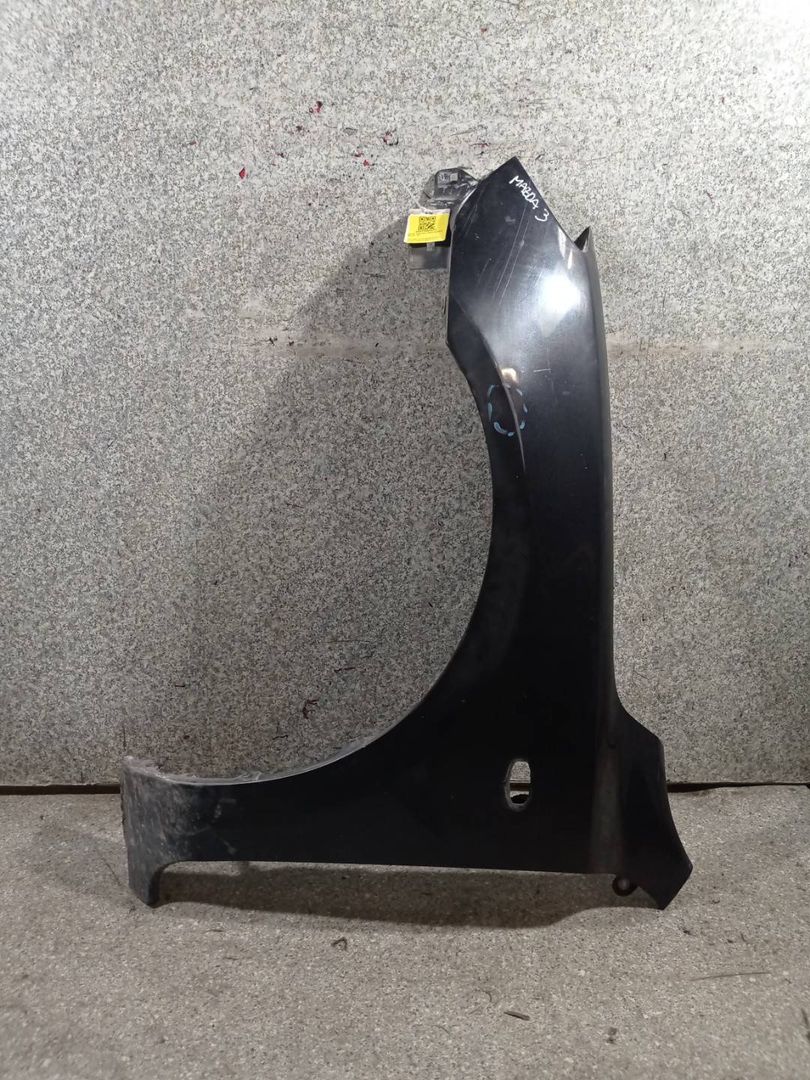 крыло переднее левое Mazda 3 BK (2003 - 2005), хетчбэк 5 дв. - фото №1