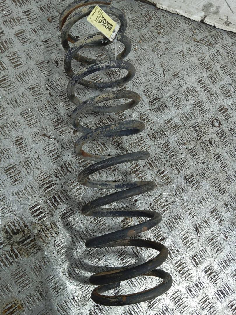 пружина передняя Mercedes-Benz G-Класс W463 (1990 - 2006), 3.0 л., i, АКПП, полный привод, 4603215004 - фото №1