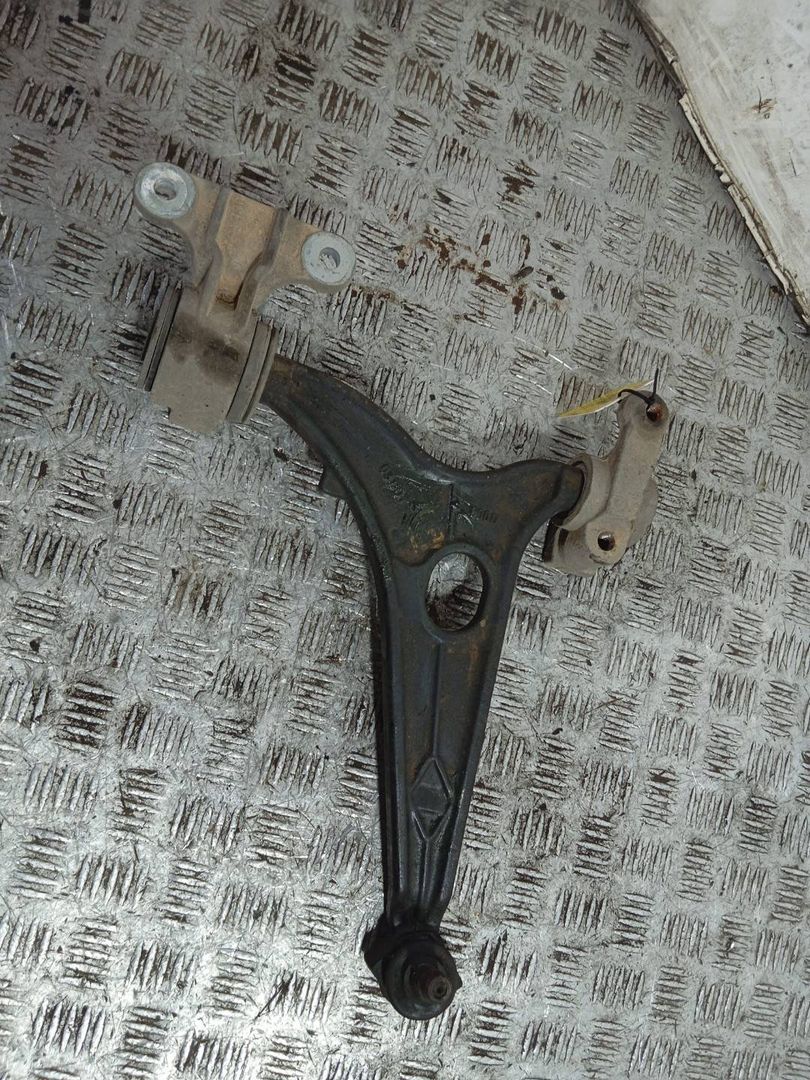 рычаг передний правый Citroen C8 2 поколение (2008 - 2012), 2.0 л., HDi, RHK (DW10UTED4), дизель, 6МКПП, передний привод - фото №1