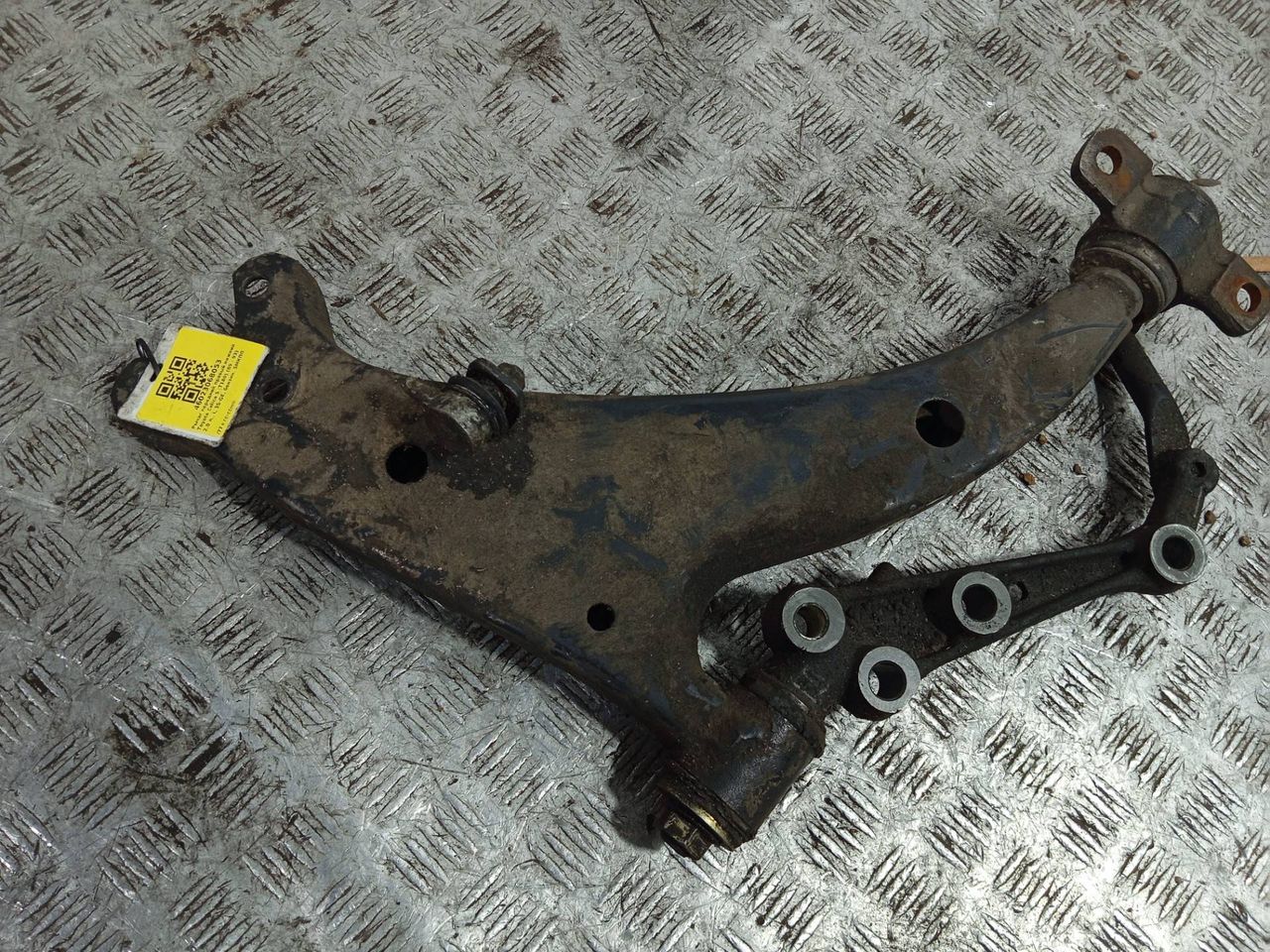 рычаг передний правый Toyota Celica 5 поколение (T180) (1989 - 1993), 2.0 л., i, 3S-GE, бензин, 5МКПП - фото №1
