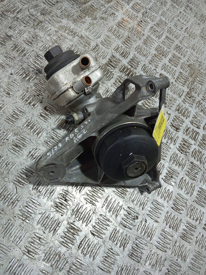 корпус масляного фильтра Volkswagen Passat B5 (1996 - 2001), 2.3 л., i, AGZ, бензин, АКПП, 071199354A, 396101049 - фото №1