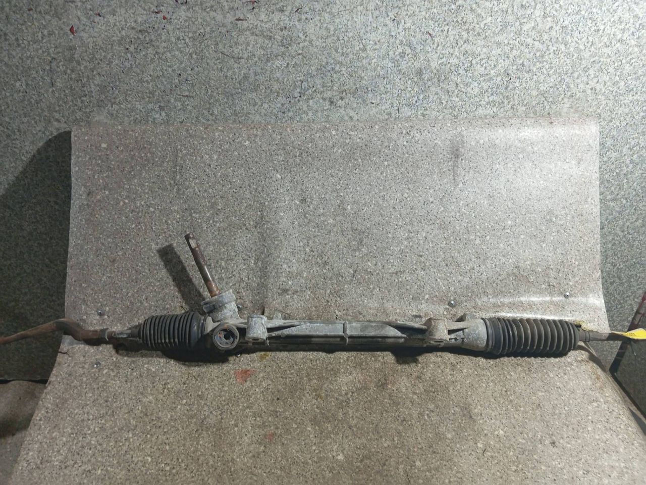 рулевая рейка Renault Logan 1 поколение (2004 - 2009), 8200849701A, 6900001519, 6820000166, 99080666 - фото №1
