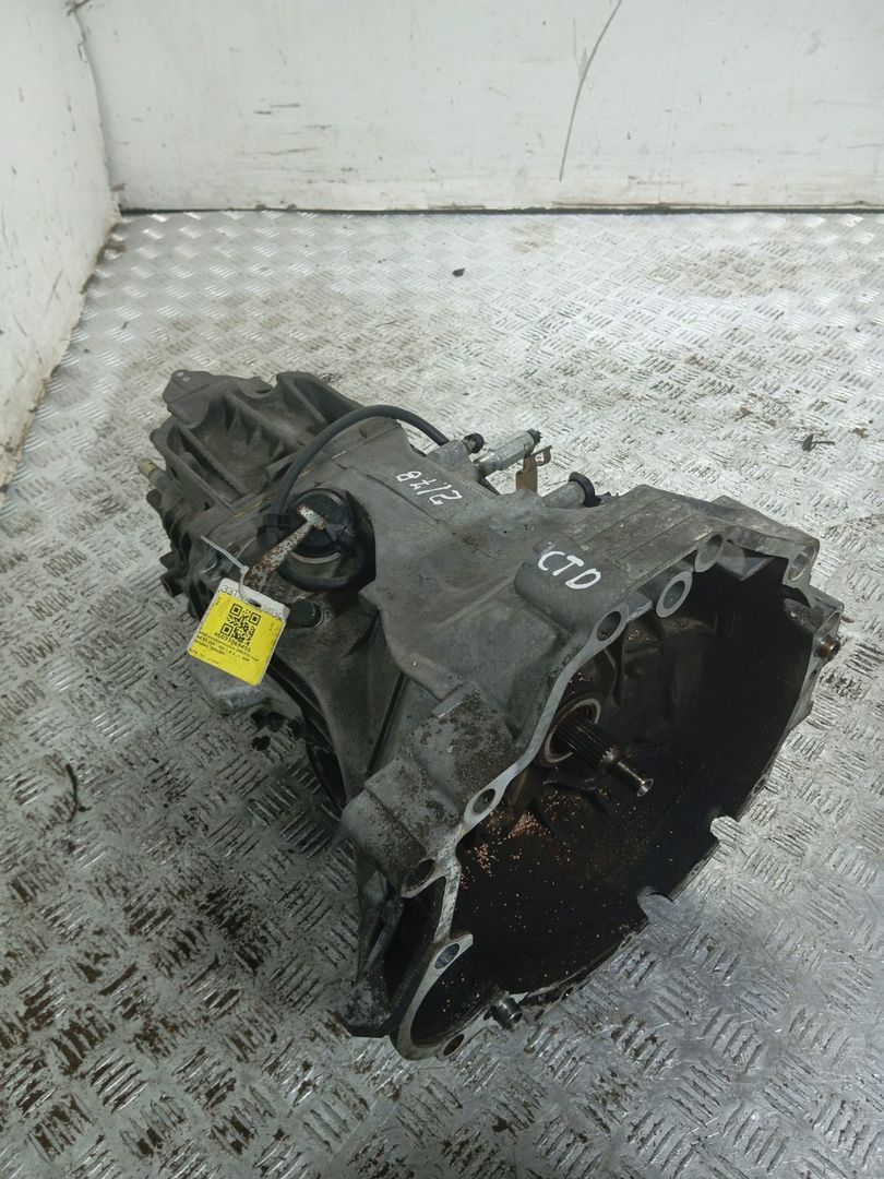 КПП механическая (МКПП) Audi A4 B5 (1994 - 1999), 1.6 л., i, ADP, бензин, 5МКПП, передний привод, CTD - фото №1