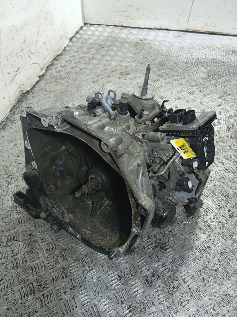 PКПП Citroen C4 1 поколение (2004 - 2008), 1.6 л., 9HZ (10JB86), дизель, робот - фото №1