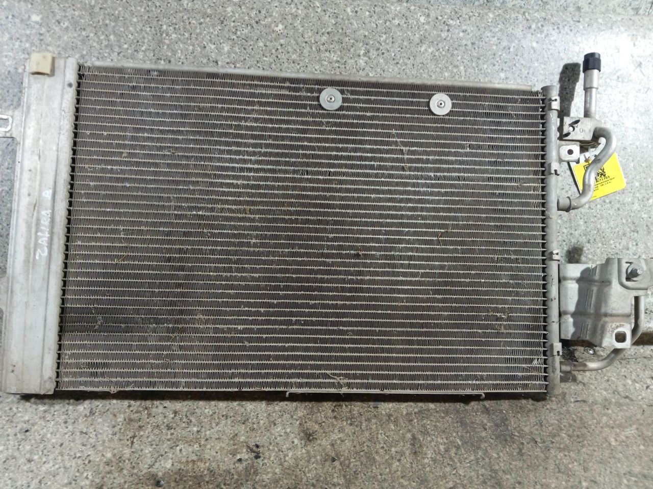 радиатор кондиционера Opel Zafira 2 поколение (B) (2005 - 2008), 1.9 л., дизель, МКПП, 13171592 - фото №1