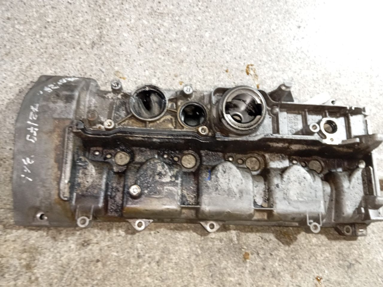 клапанная крышка Mercedes-Benz E-Класс W210/S210 (1995 - 1999), 2.2 л., OM 611.961, дизель, МКПП, A6110161305 - фото №1