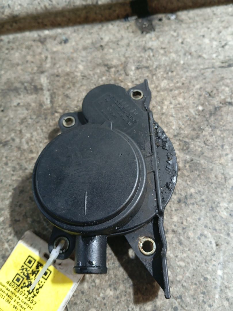 маслоотделитель (сапун) Mercedes-Benz E-Класс W210/S210 (1995 - 1999), 2.2 л., OM 611.961, дизель, МКПП, A6110160334 - фото №1