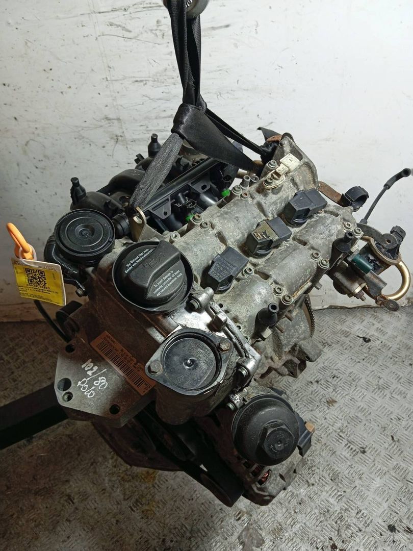 двигатель Volkswagen Polo 4 поколение (2001 - 2005), 1.2 л., i, AZQ, бензин, МКПП - фото №1