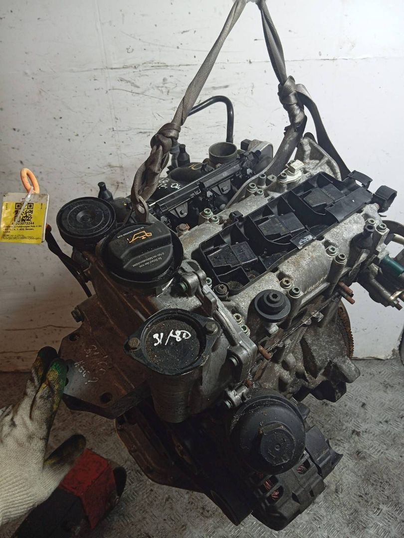 двигатель Volkswagen Polo 4 поколение (2001 - 2005), 1.2 л., i, AZQ, бензин, МКПП - фото №1