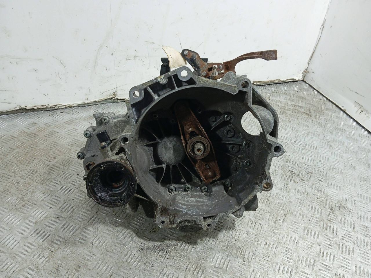 КПП механическая (МКПП) Volkswagen Polo 4 поколение (2001 - 2005), 1.2 л., i, AZQ, бензин, МКПП, GSB - фото №1