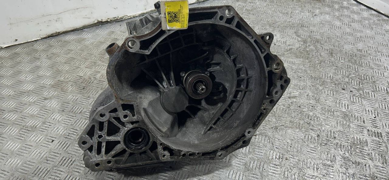 КПП механическая (МКПП) Opel Corsa D (2006 - 2010), 1.2 л., i, Z 12 XEP, бензин, МКПП - фото №1