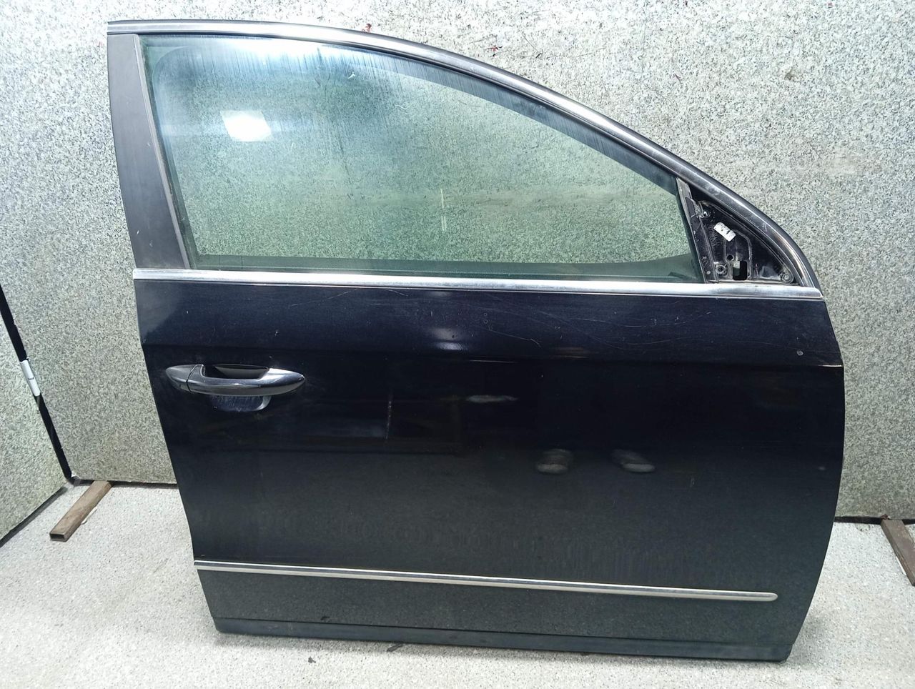 стеклоподъемник передний правый Volkswagen Passat B6 (2005 - 2010), седан - фото №1