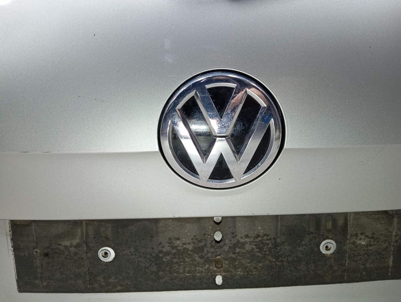 ручка открывания багажника Volkswagen Golf 7 поколение (2012 - 2017), универсал - фото №1