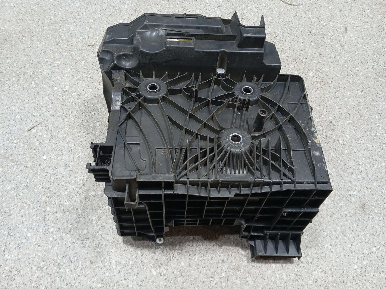 полка аккумулятора Renault Espace 5 поколение (2015 - 2019), 244280249R - фото №1