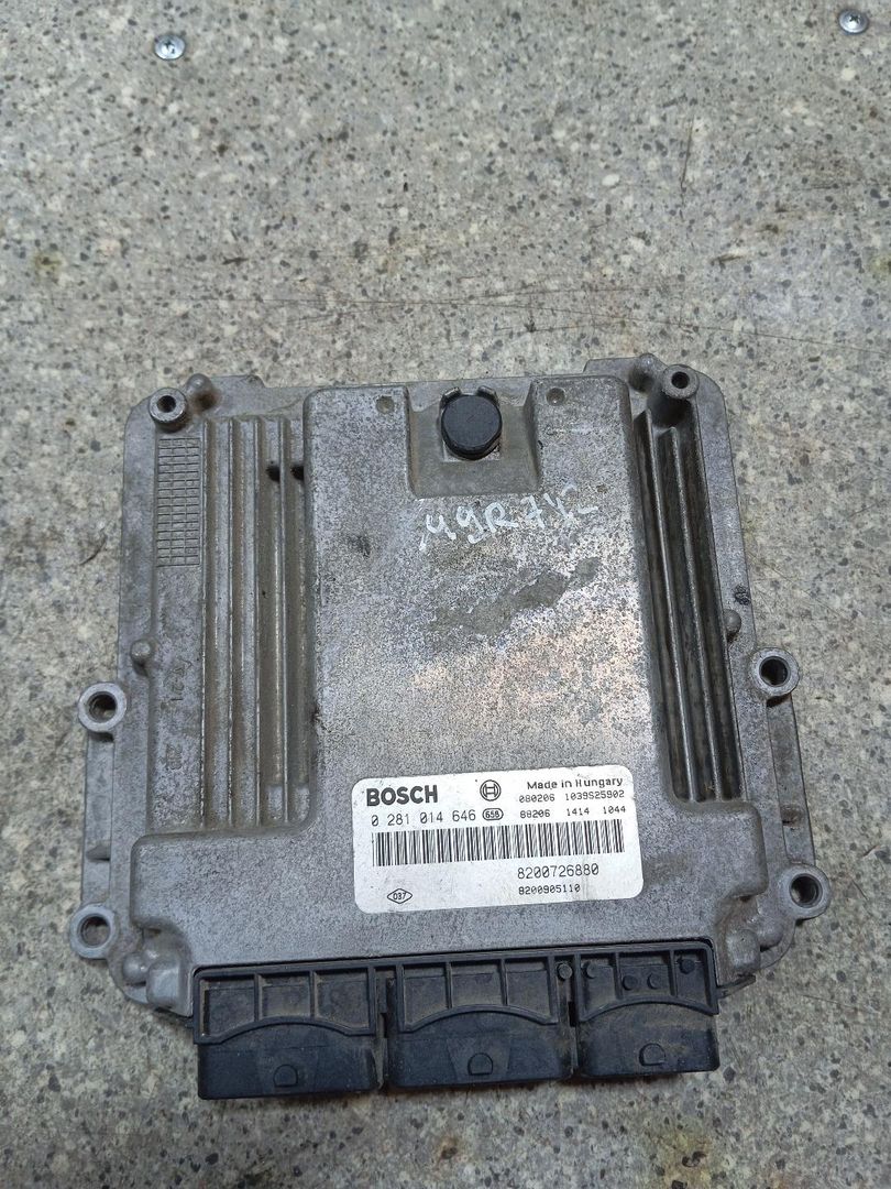 блок управления двигателем Renault Laguna 3 поколение (2007 - 2012), 2.0 л., DCi, дизель, 8200726880, 0281014646 - фото №1