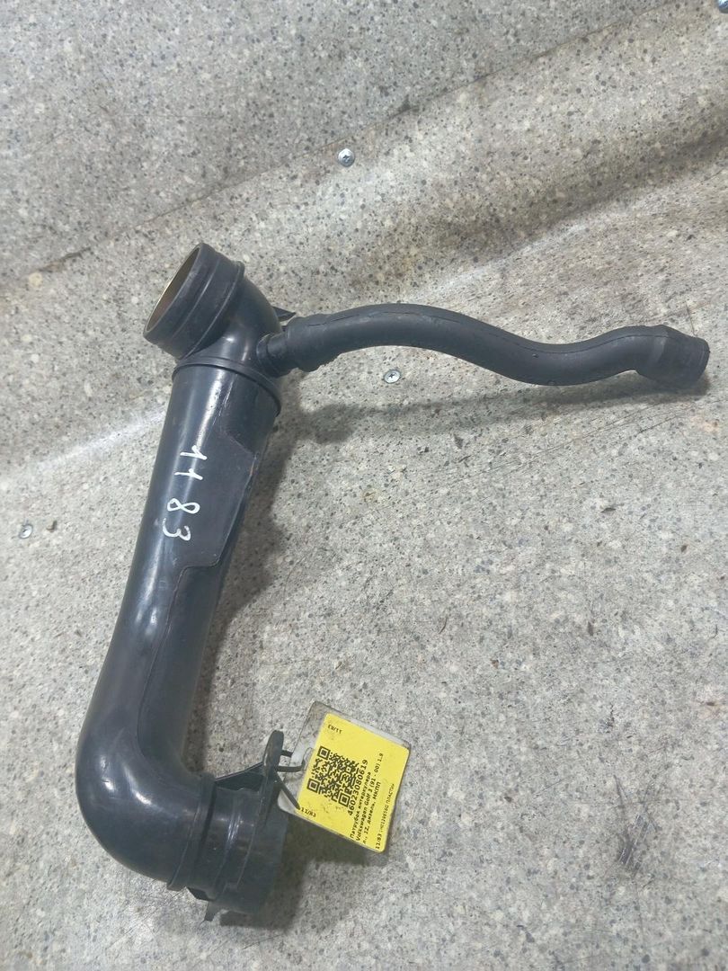 патрубок интеркулера Volkswagen Golf 3 поколение (1991 - 2000), 1.9 л., 1Z, дизель, МКПП, 1H0129656G - фото №1